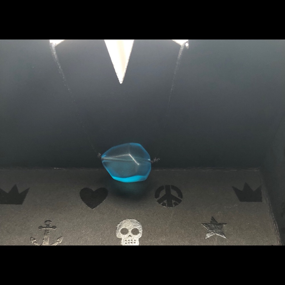 Blue stone choker